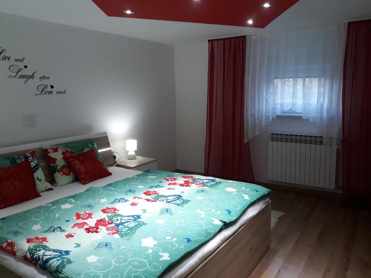 Apartmani Anna Sveti Martin Na Muri Exterior photo